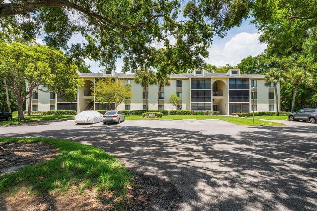 3232 LAKE PINE WAY H2, Tarpon Springs, FL 34688