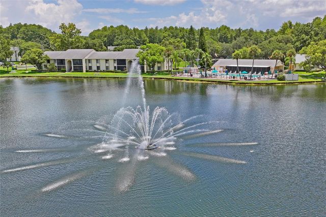 3232 LAKE PINE WAY H2, Tarpon Springs, FL 34688