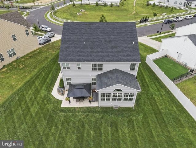 7 CHAMPLAIN ST, Sicklerville, NJ 08081