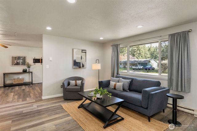 11708 Elder Avenue SW, Port Orchard, WA 98367