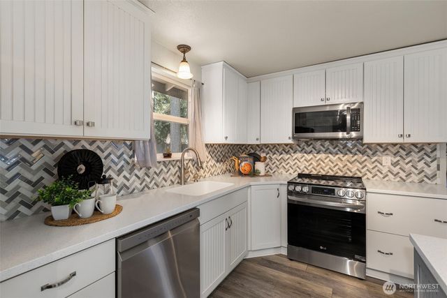 11708 Elder Avenue SW, Port Orchard, WA 98367