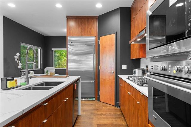 1960 Tall Tree Drive NE, Atlanta, GA 30324