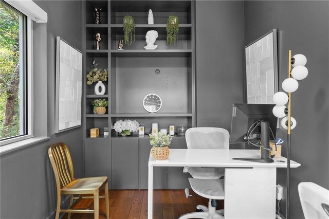 1960 Tall Tree Drive NE, Atlanta, GA 30324