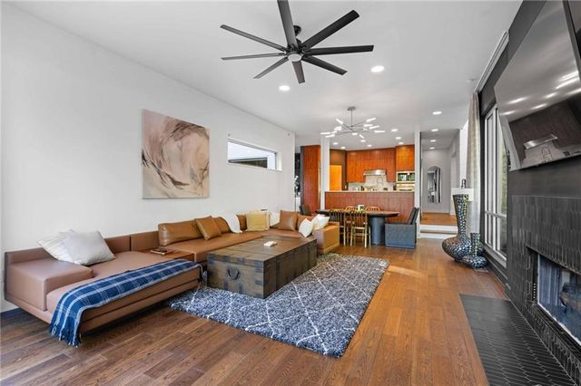 1960 Tall Tree Drive NE, Atlanta, GA 30324