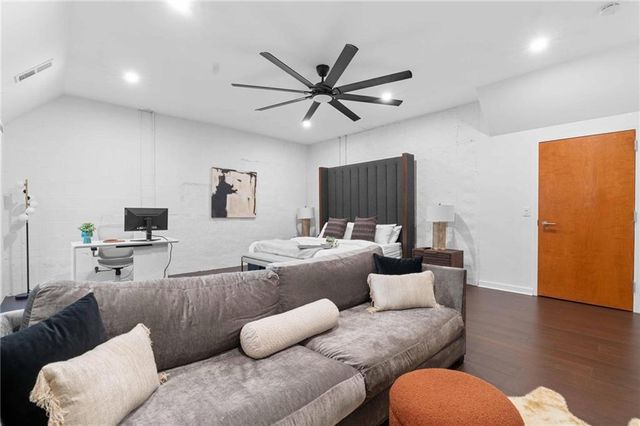 1960 Tall Tree Drive NE, Atlanta, GA 30324