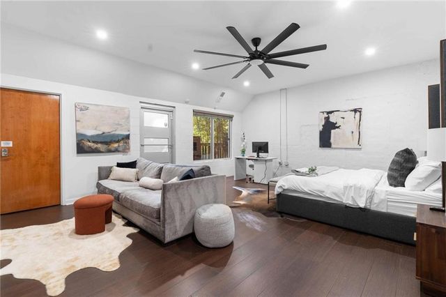 1960 Tall Tree Drive NE, Atlanta, GA 30324