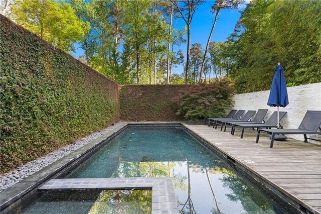 1960 Tall Tree Drive NE, Atlanta, GA 30324