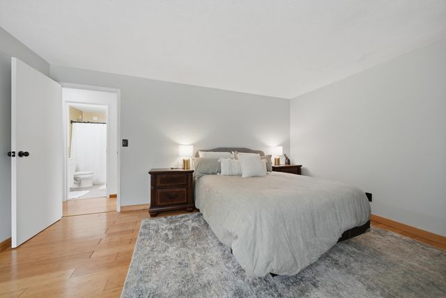 2 Brookside Dr Apt 11, Exeter, NH 03833