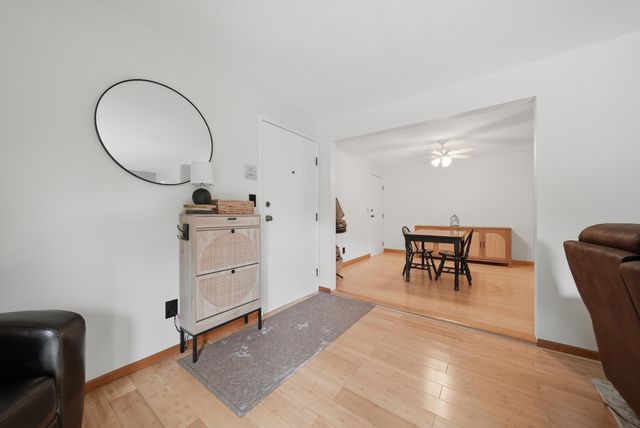 2 Brookside Dr Apt 11, Exeter, NH 03833
