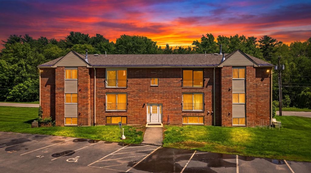 2 Brookside Dr Apt 11, Exeter, NH 03833
