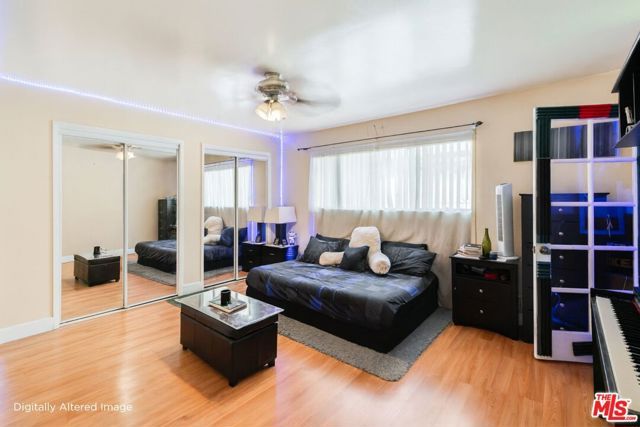 10817 Whipple Street 6, Studio City (los Angeles), CA 91602