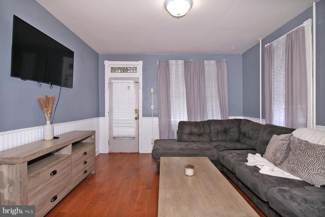 437 N 3RD AVE, Lebanon, PA 17046