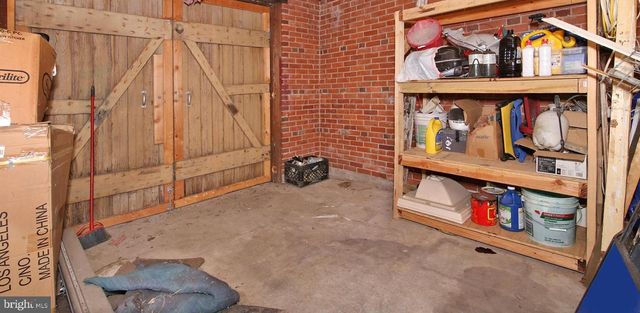 437 N 3RD AVE, Lebanon, PA 17046