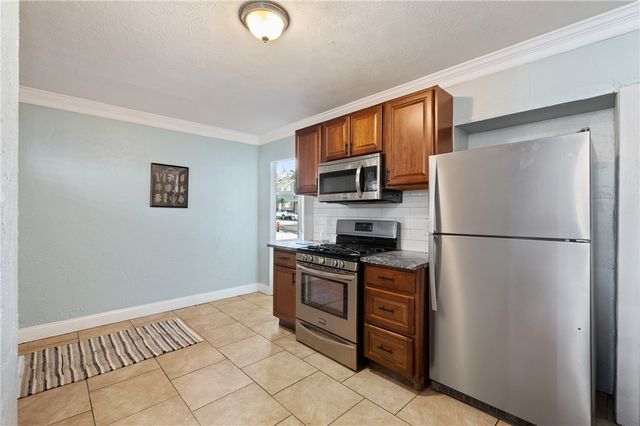 3837 Liberty Ave, Lawrenceville, PA 15201