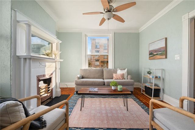 3837 Liberty Ave, Lawrenceville, PA 15201