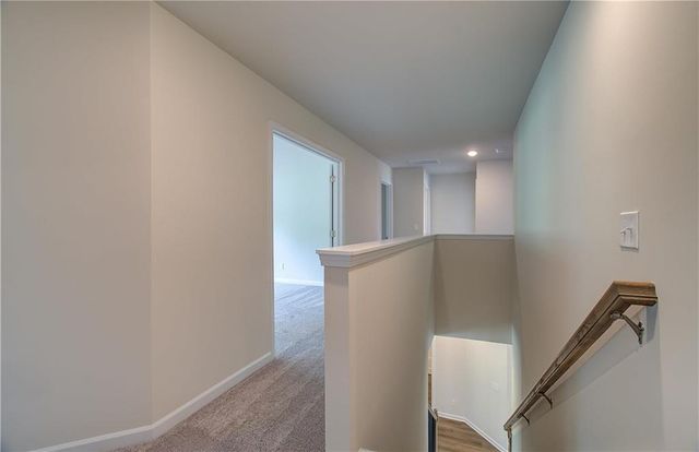 1807 Kingsmere Run Dr, Loganville, GA 30052