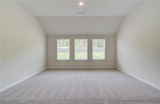 1807 Kingsmere Run Dr, Loganville, GA 30052