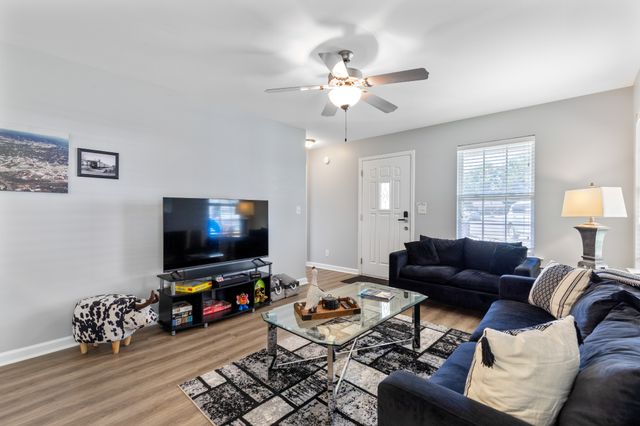 2515 Tinnell Ct, Murfreesboro, TN 37129