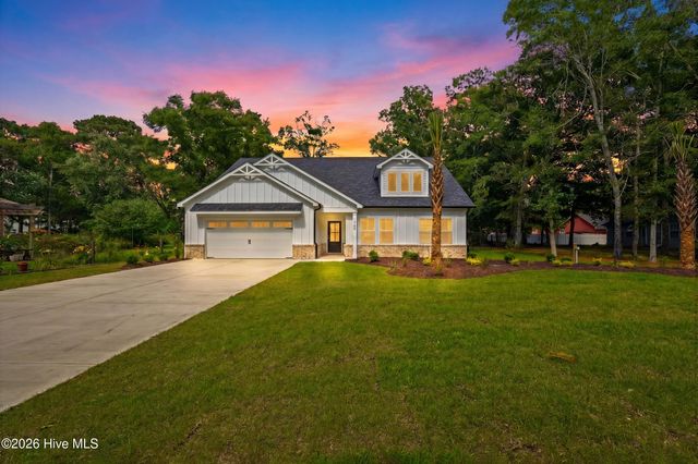 1760 Sandalwood Drive SW, Ocean Isle Beach, NC 28469