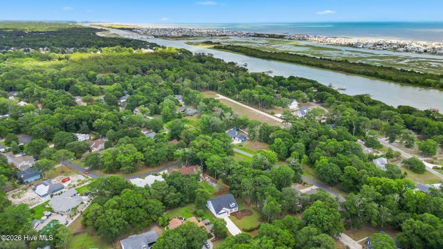 1760 Sandalwood Drive SW, Ocean Isle Beach, NC 28469