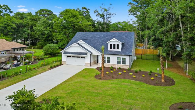 1760 Sandalwood Drive SW, Ocean Isle Beach, NC 28469