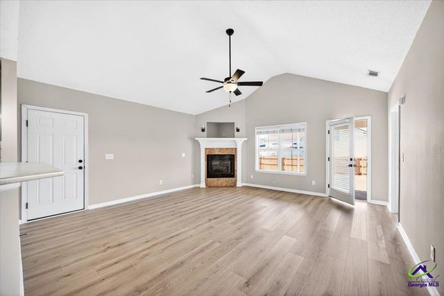 402 Latham Drive, Warner Robins, GA 31088