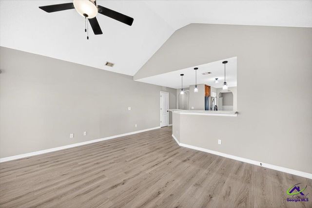 402 Latham Drive, Warner Robins, GA 31088