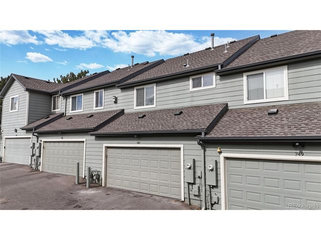 747 S Depew St, Lakewood, CO 80226