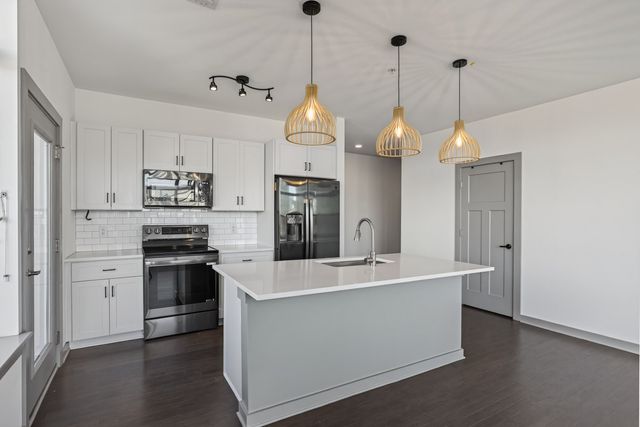 1638 54th Ave N Apt 204, Nashville, TN 37209