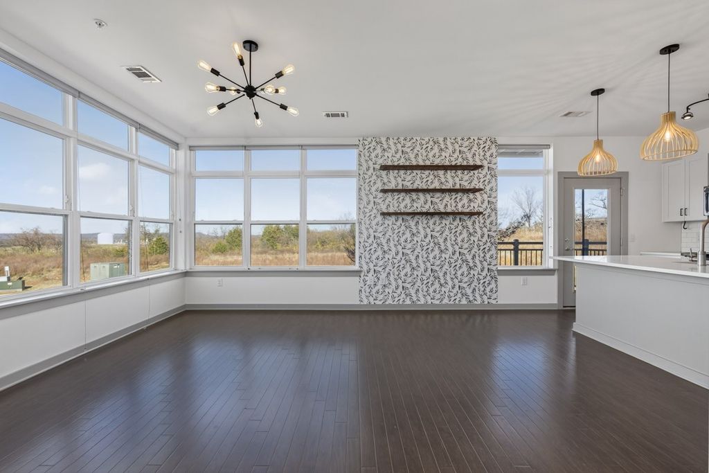 1638 54th Ave N Apt 204, Nashville, TN 37209