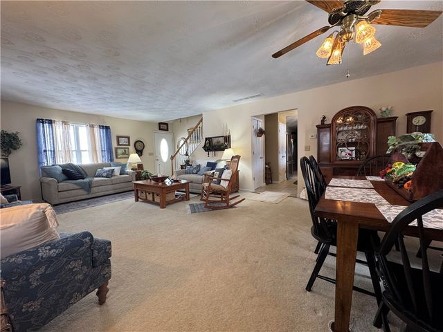 11246 State Route 730, Blanchester, OH 45107