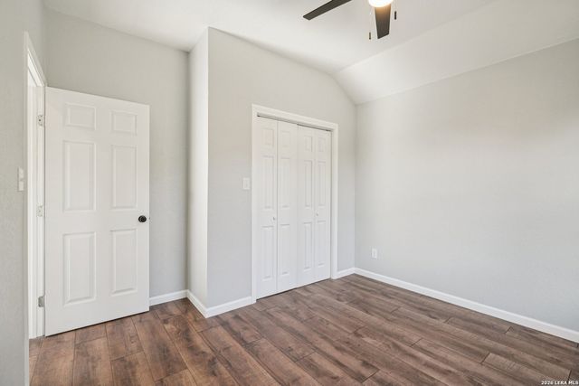 118 Matt Dillon Dr, Bandera, TX 78003