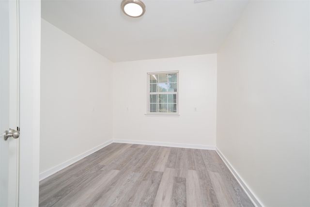 703 SH 43, Henderson, TX 75652