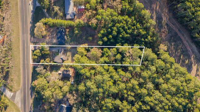 703 SH 43, Henderson, TX 75652