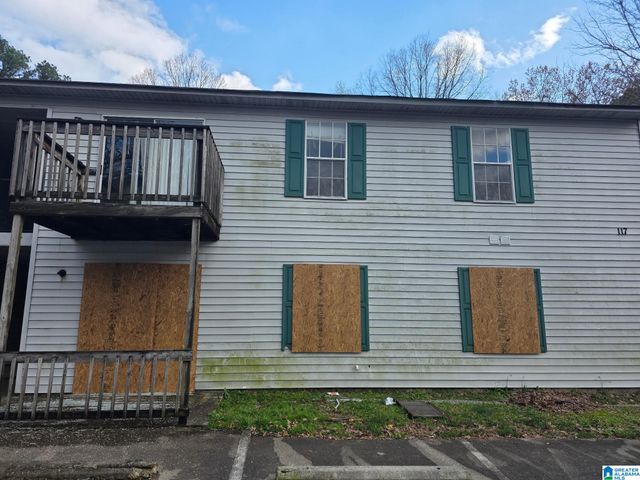 121 16TH AVENUE NE, Center Point, AL 35215