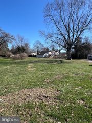 330 GLEBE ROAD, Easton, MD 21601