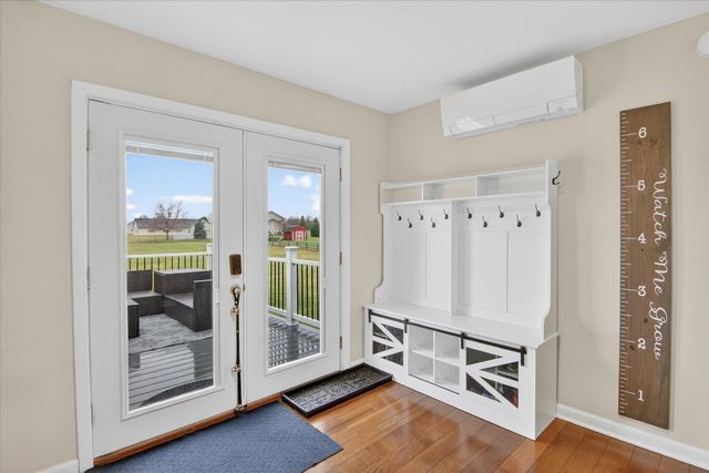 7901 W Waters Road, Ann Arbor, MI 48103