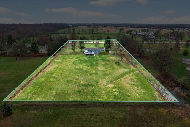 7901 W Waters Road, Ann Arbor, MI 48103