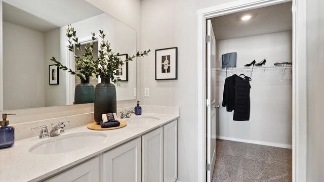 217 40th Street SW, Altoona, IA 50009