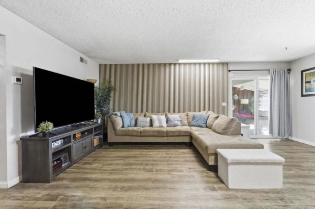 646 El Rancho Dr, El Cajon, CA 92019