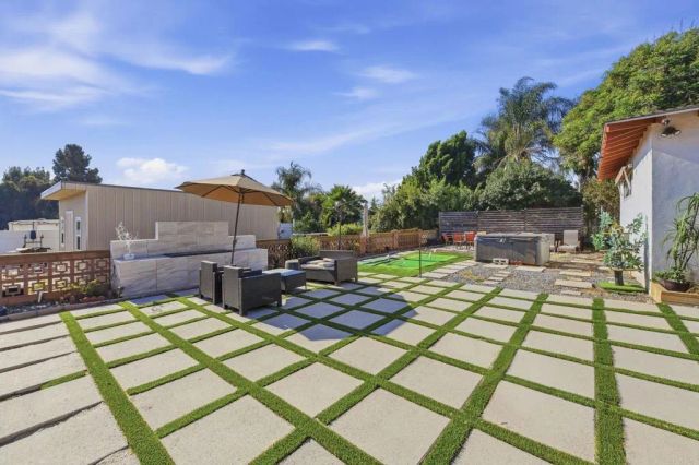 646 El Rancho Dr, El Cajon, CA 92019