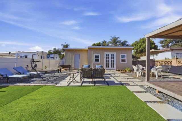 646 El Rancho Dr, El Cajon, CA 92019