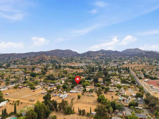 646 El Rancho Dr, El Cajon, CA 92019