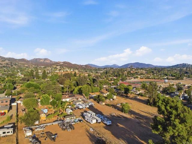 646 El Rancho Dr, El Cajon, CA 92019