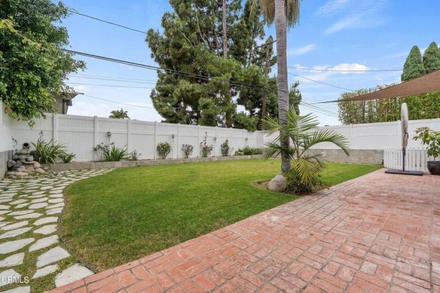3311 S Bentley Avenue, Los Angeles, CA 90034