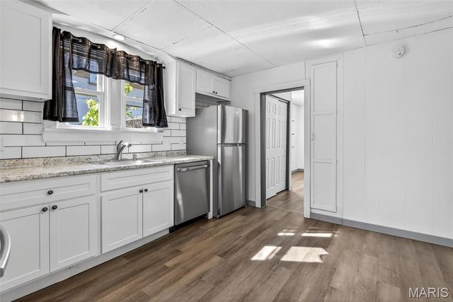 129 E Pratt Street, De Soto, MO 63020