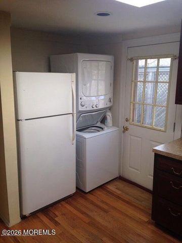 20 Lockwood Place, Fair Haven, NJ 07704