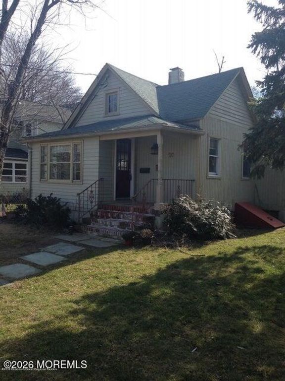 20 Lockwood Place, Fair Haven, NJ 07704