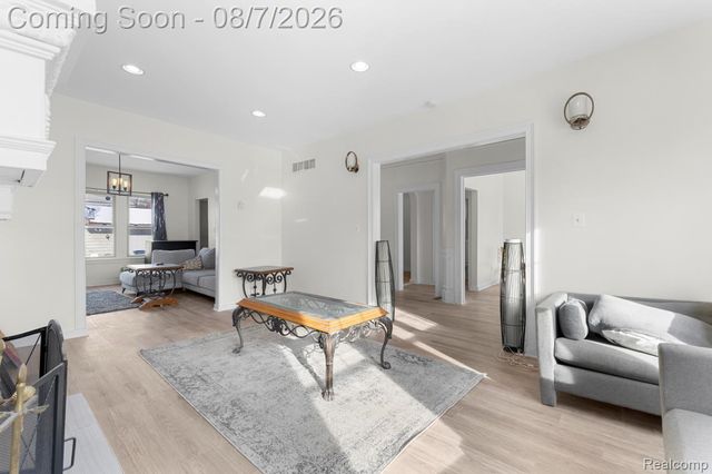 1936 Atkinson Street, Detroit, MI 48206
