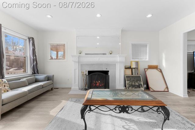 1936 Atkinson Street, Detroit, MI 48206